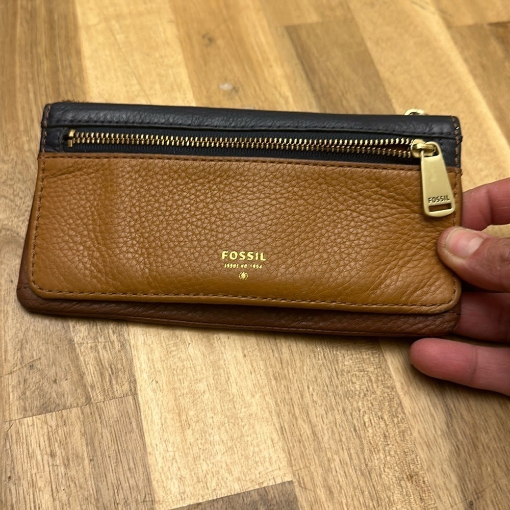 FOSSIL wallet - Picture 2 of 6